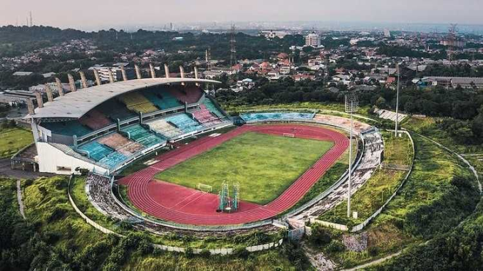 Stadion tertua dalam sejarah Indonesia seperti Stadion Menteng dan Stadion Gajayana memegang nilai sejarahnya tersendiri. Ketahui lebih lengkap lewat artikel ini!